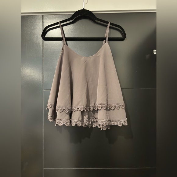 Flowy crop tank - Picture 1 of 3